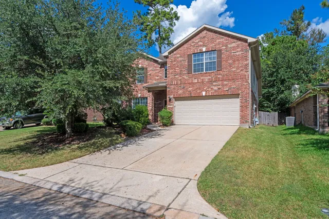 $2,695 | 42 Ebony Oaks Place, The Woodlands, TX 77382
