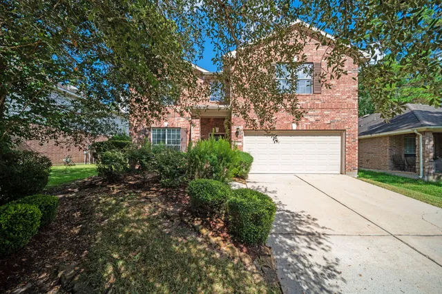 $2,695 | 42 Ebony Oaks Place, The Woodlands, TX 77382