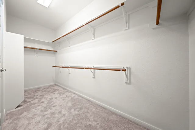 $2,695 | 42 Ebony Oaks Place, The Woodlands, TX 77382