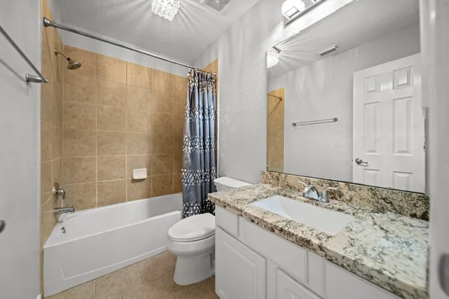 $2,695 | 42 Ebony Oaks Place, The Woodlands, TX 77382