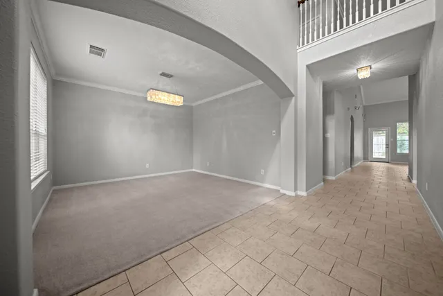 $2,695 | 42 Ebony Oaks Place, The Woodlands, TX 77382