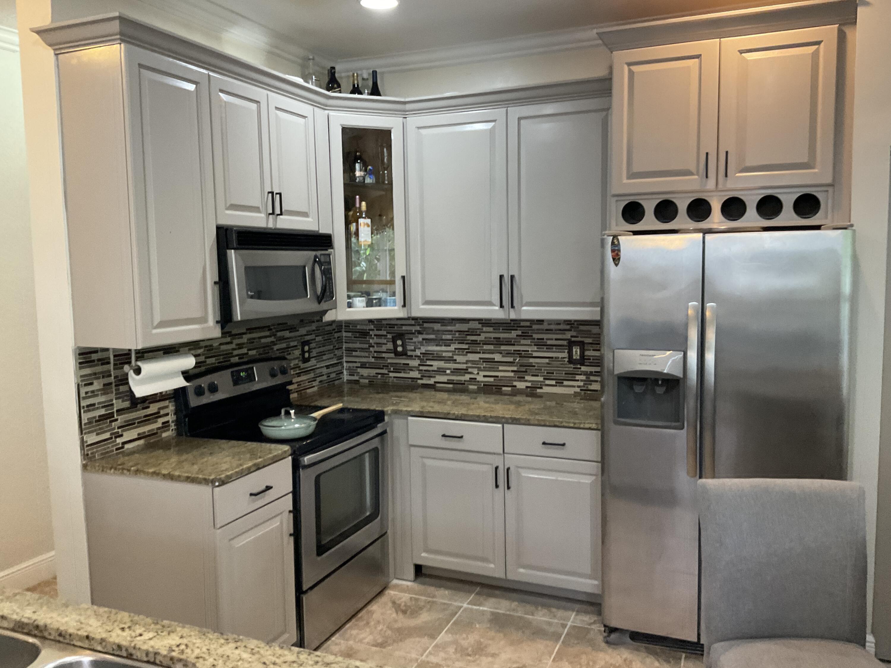 6566 Spring Meadow Drive Greenacres, FL 33413 - Photo 12 of 47 IMG_5333