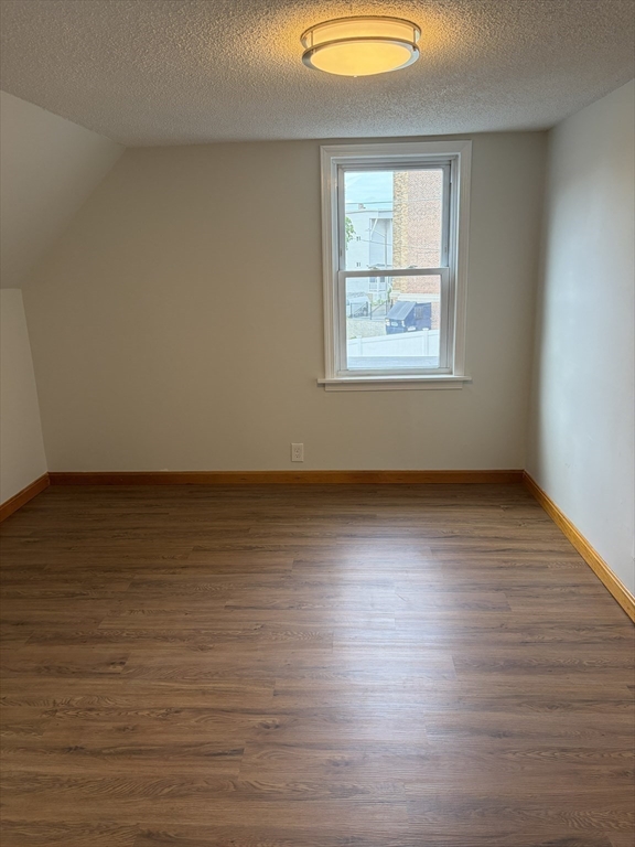 52 Harrison Street Worcester, MA 01604 - Photo 23 of 32