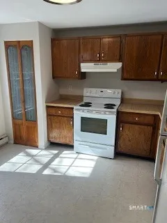 $2,250 | 45 Heather Ridge, Shelton, CT 06484