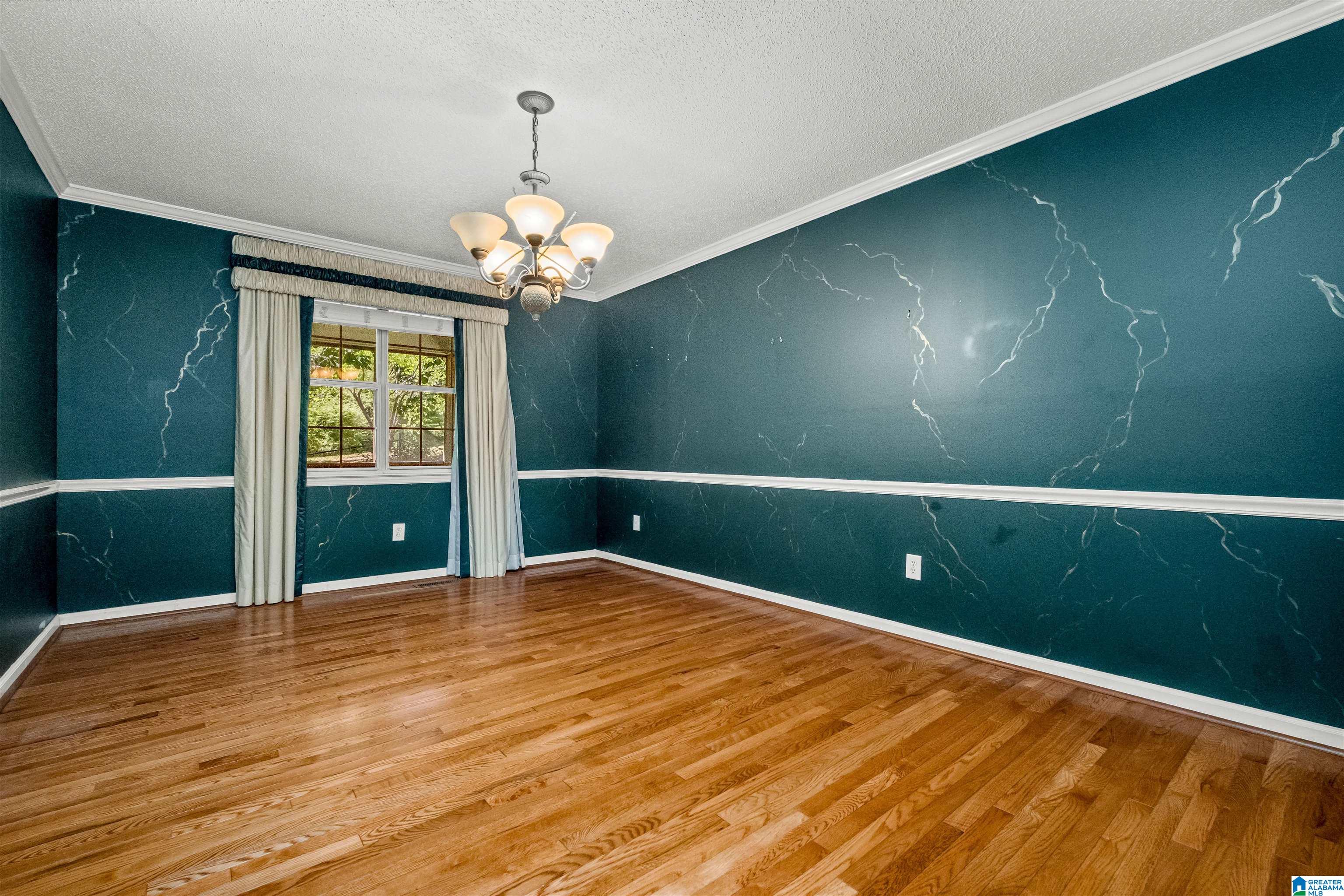 3985 Woodhaven Road Bessemer, AL 35022 - Photo 3 of 44