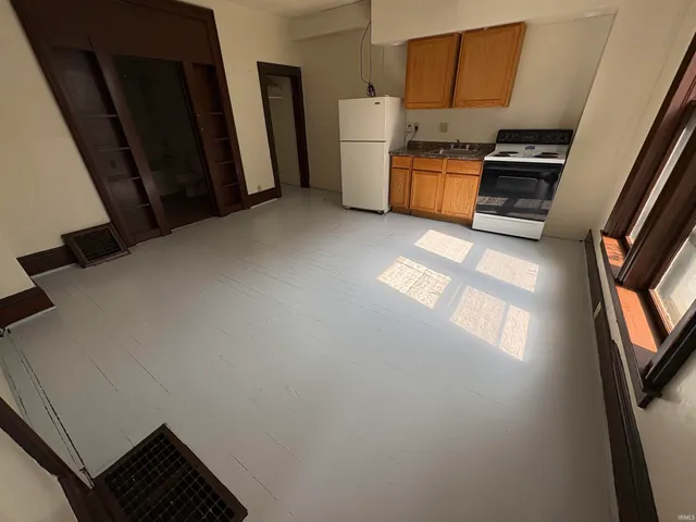 $274,400 | 436 West Williams Street, Fort Wayne, IN 46802