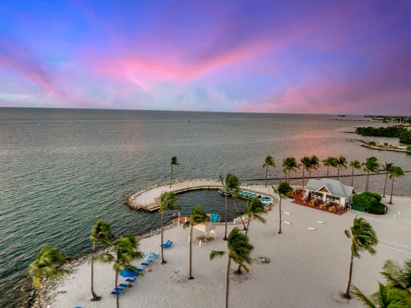 $1,250,000 | 2600 Overseas Highway, Unit 5, Marathon, FL 33050