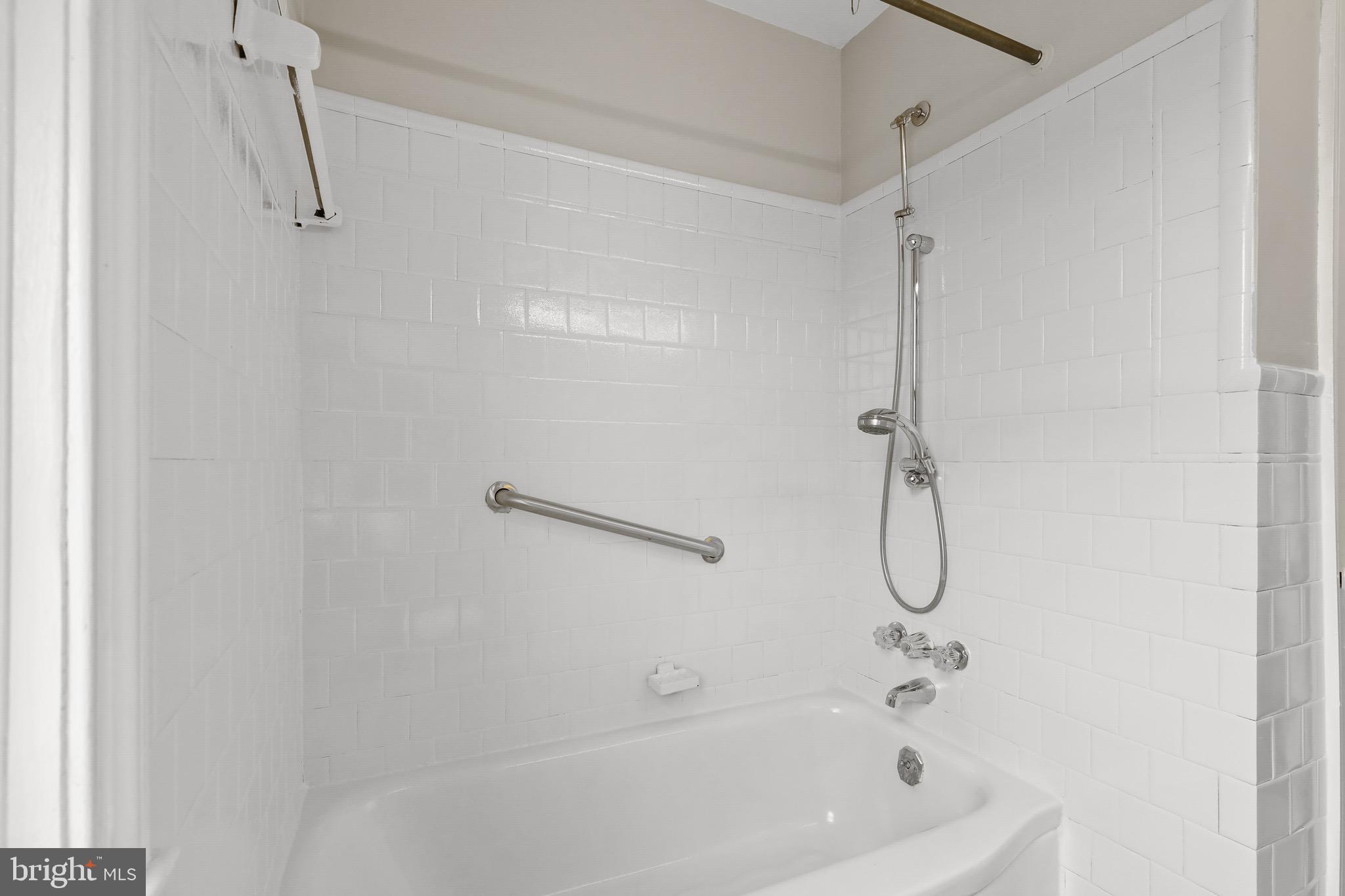 7325 Stratton Way Baltimore, MD 21224 - Photo 35 of 50 Gallery Image 35