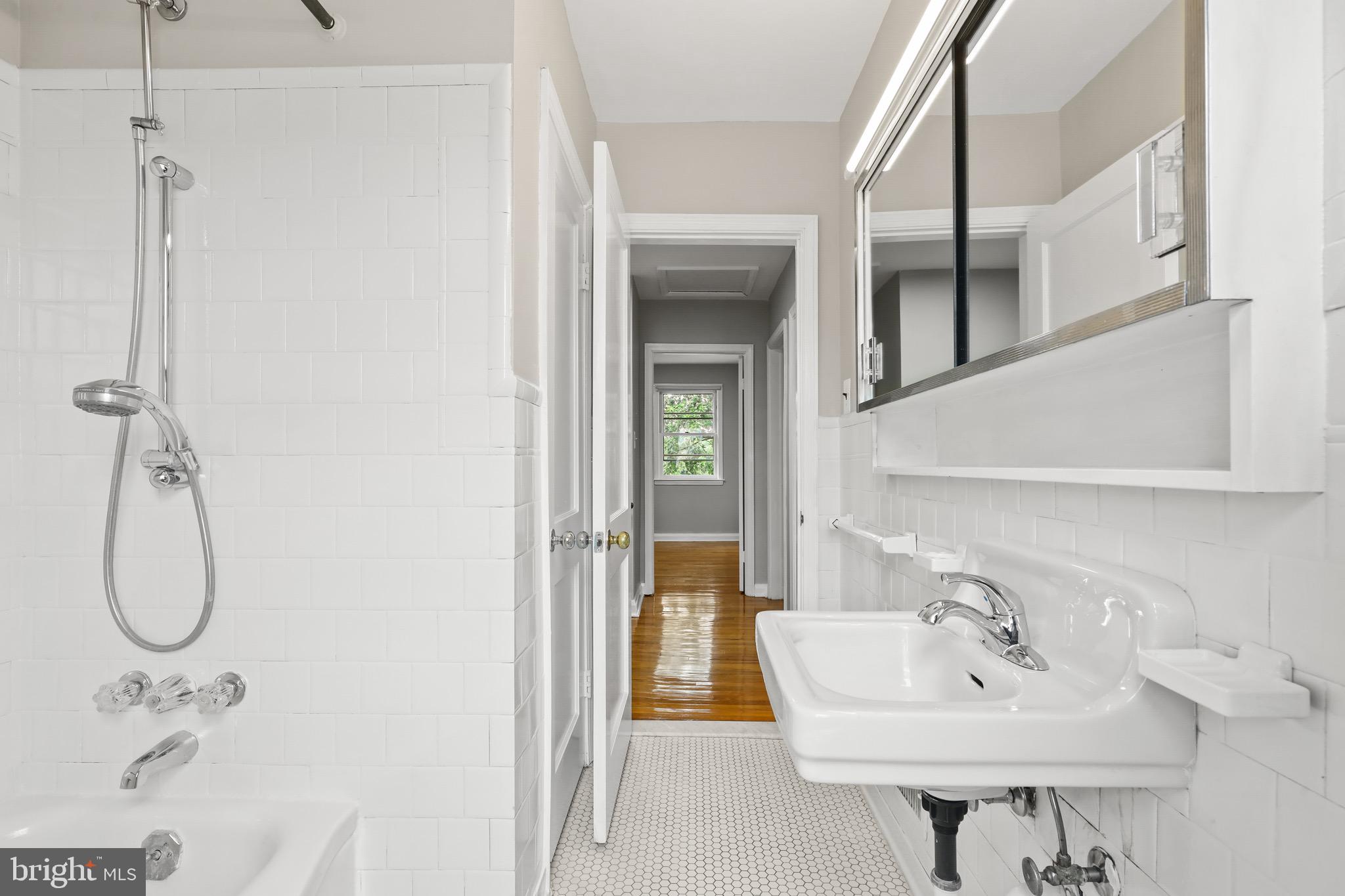 7325 Stratton Way Baltimore, MD 21224 - Photo 36 of 50 Gallery Image 36