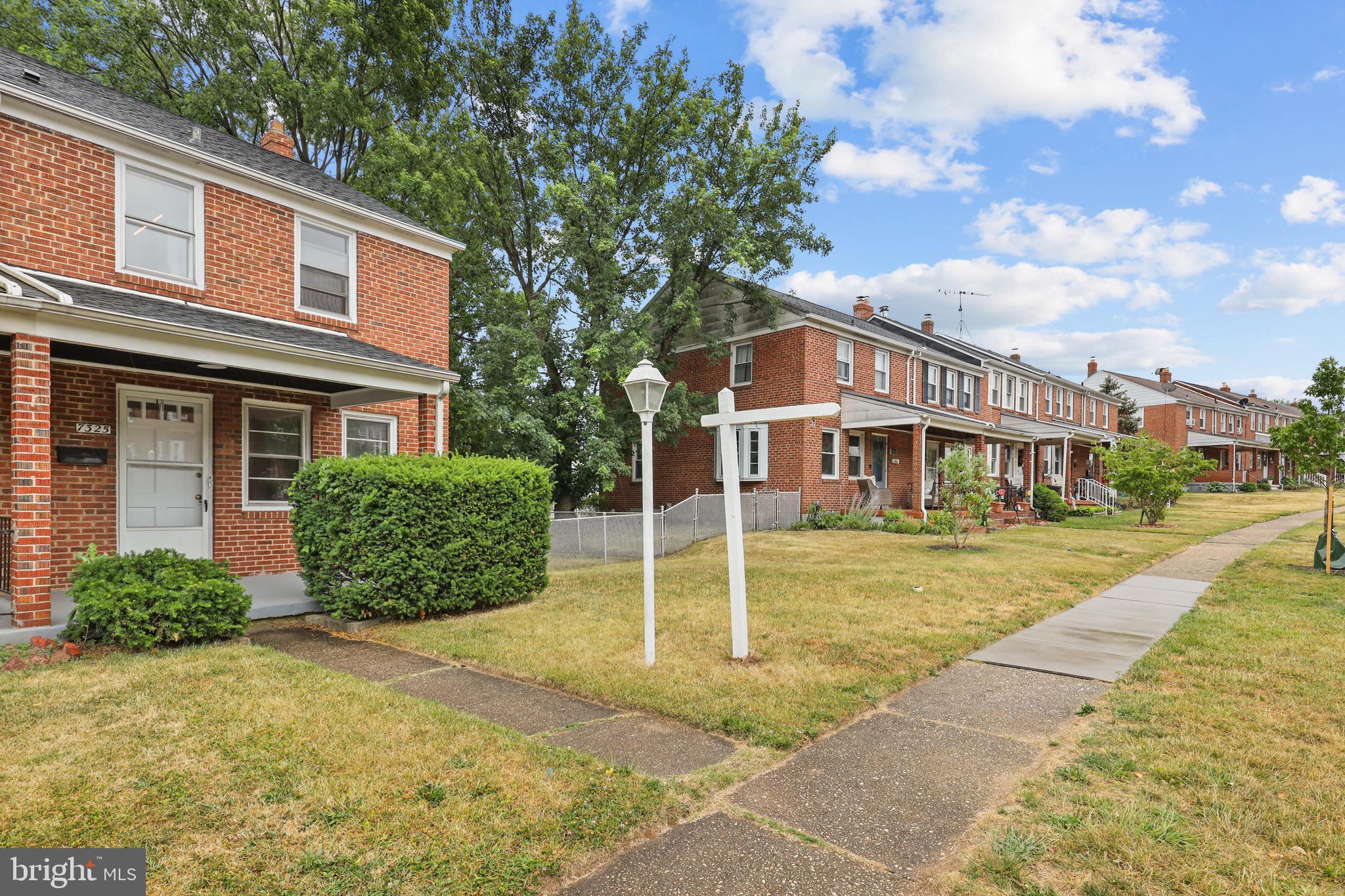 7325 Stratton Way Baltimore, MD 21224 - Photo 4 of 50 Gallery Image 4