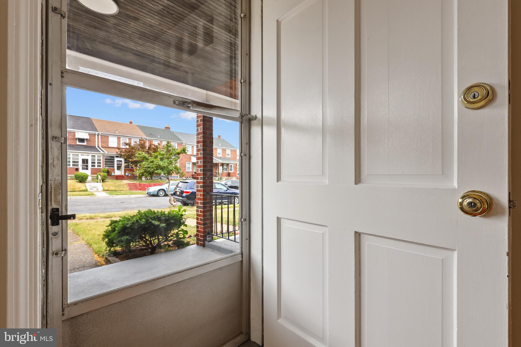 7325 Stratton Way Baltimore, MD 21224 - Photo 10 of 50 Gallery Image 10