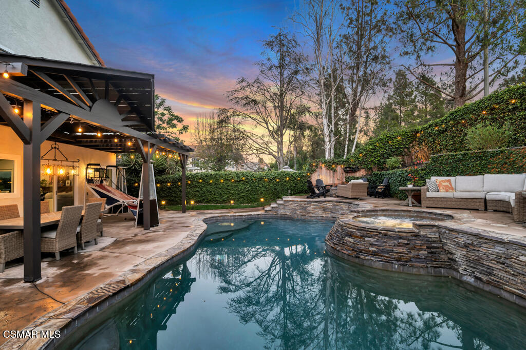 12208 Cherry Grove Street Moorpark, CA 93021 - Photo 70 of 85 12208 Cherry Grove St- HsHProd-1009