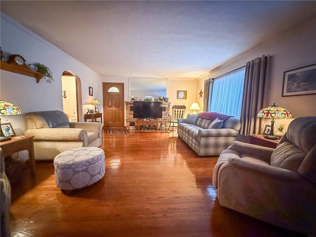 417 New Castle Road Butler, PA 16001 - Photo 4 of 48