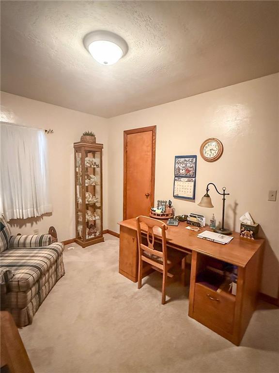 417 New Castle Road Butler, PA 16001 - Photo 41 of 48