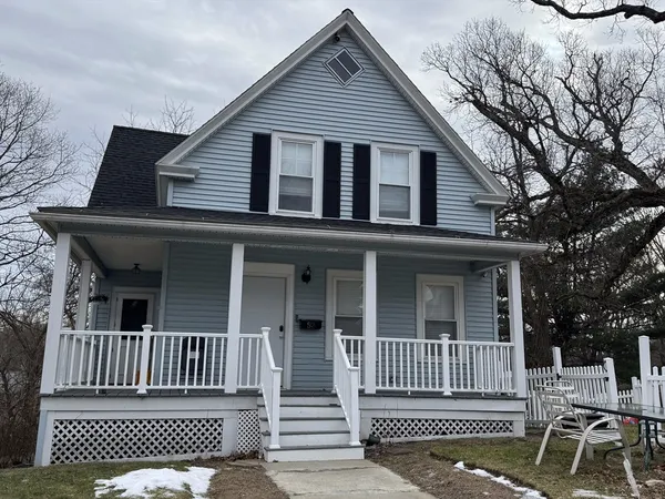 $489,999 | 99 Clover Street, Worcester, MA 01603