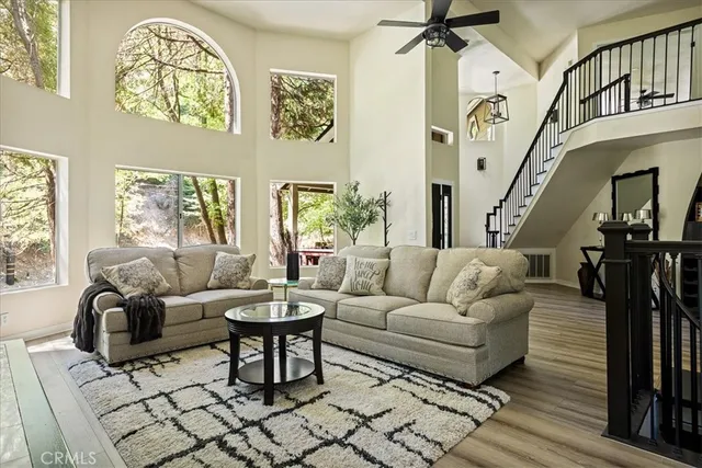 $4,995 | 28670 Shenandoah Drive, Lake Arrowhead, CA 92352