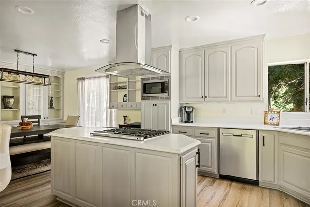 $4,995 | 28670 Shenandoah Drive, Lake Arrowhead, CA 92352