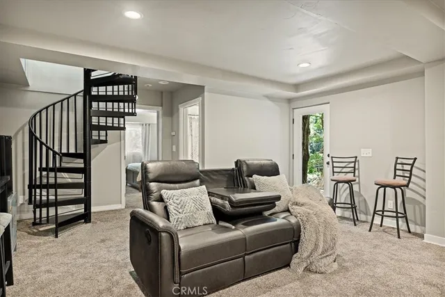 $4,995 | 28670 Shenandoah Drive, Lake Arrowhead, CA 92352