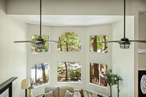 $4,995 | 28670 Shenandoah Drive, Lake Arrowhead, CA 92352