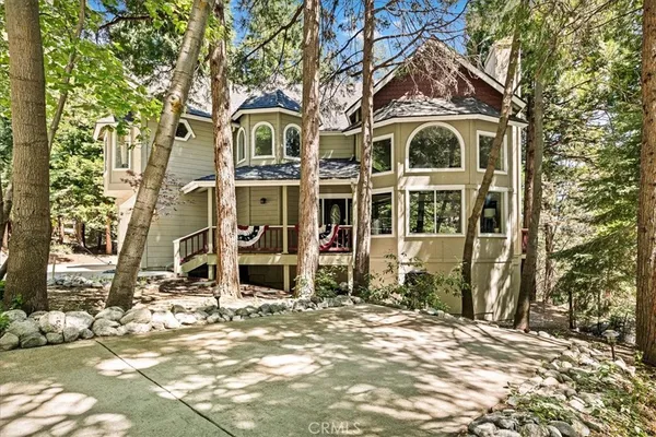 $4,995 | 28670 Shenandoah Drive, Lake Arrowhead, CA 92352