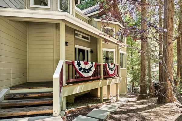 $4,995 | 28670 Shenandoah Drive, Lake Arrowhead, CA 92352