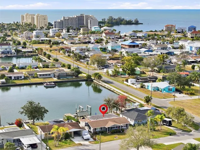 $474,900 | 13711 Evelane Drive, Hudson, FL 34667