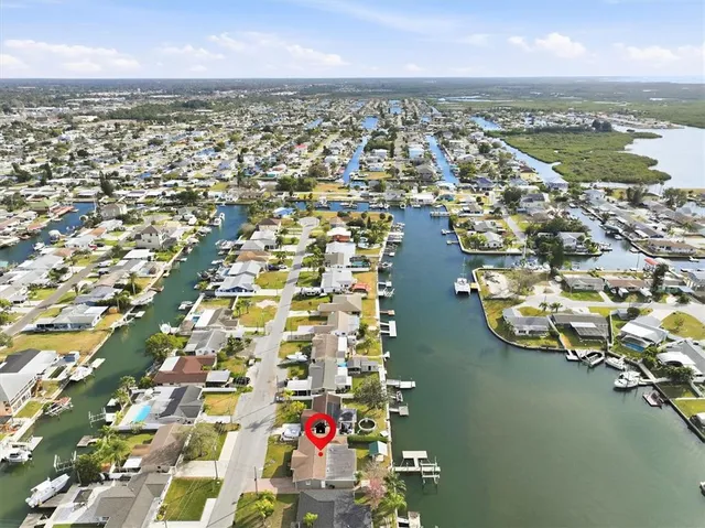 $474,900 | 13711 Evelane Drive, Hudson, FL 34667