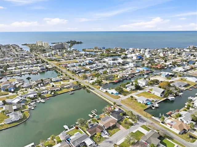 $474,900 | 13711 Evelane Drive, Hudson, FL 34667