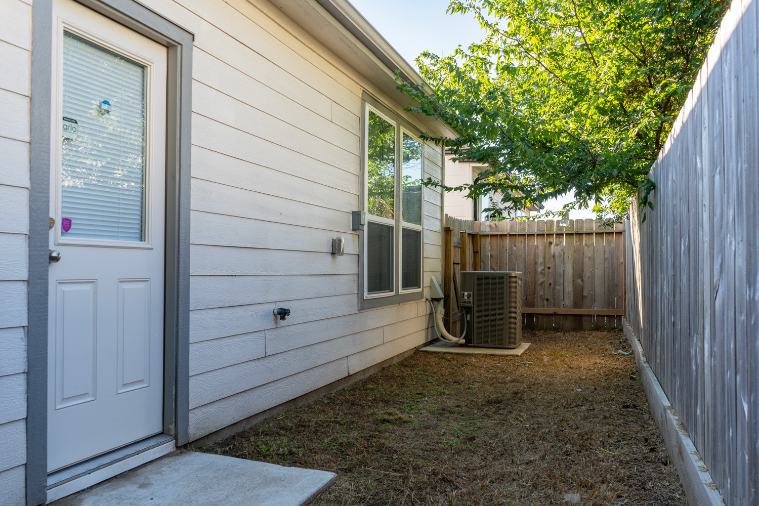 10222 Clearwick Street Houston, TX 77034 - Photo 24 of 24 Backyard