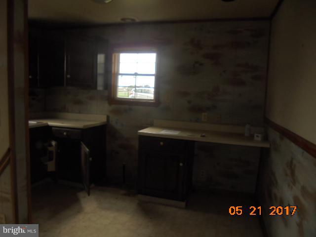 8215 Shore Road Baltimore, MD 21222 - Photo 8 of 8 Kitchen