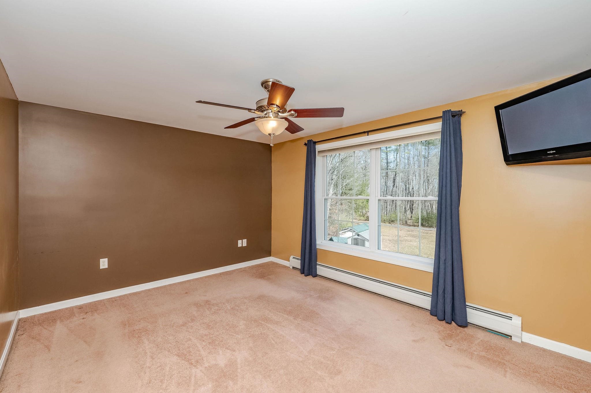 776 Salmon Falls Road, Unit A Rochester, NH 03868 - Photo 18 of 41 Gallery Image 18