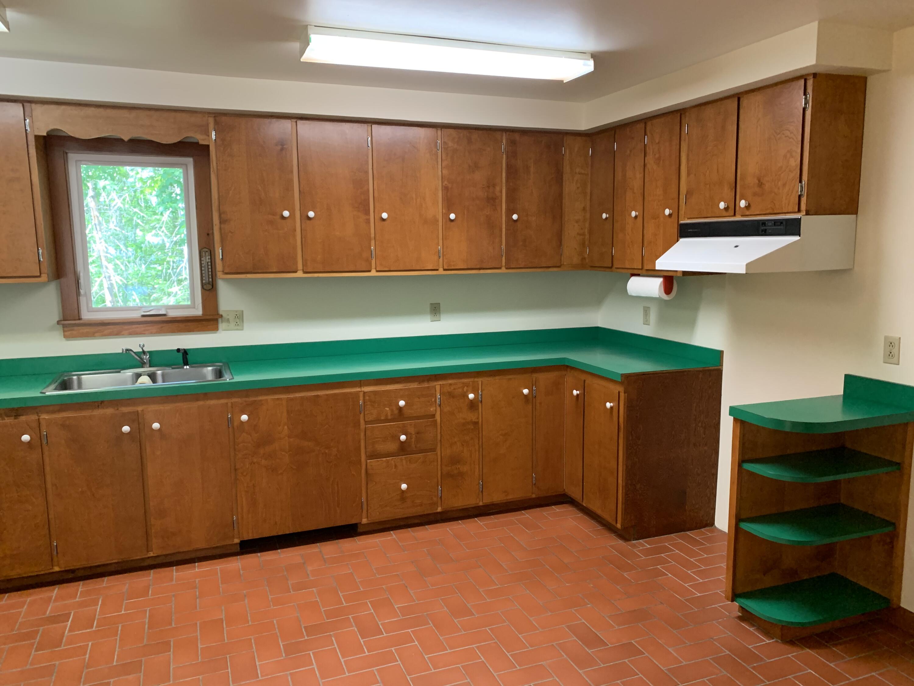 33 Lords Beach Road Trenton, ME 04605 - Photo 6 of 27 33 Lord Kit 1