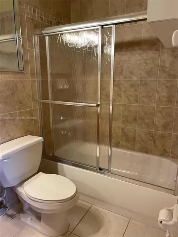 $2,400 | 3702 Coral Tree Circle, Unit 3702, Pompano Beach, FL 33073