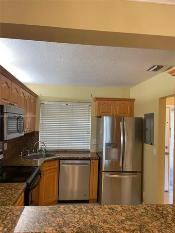 $2,400 | 3702 Coral Tree Circle, Unit 3702, Pompano Beach, FL 33073