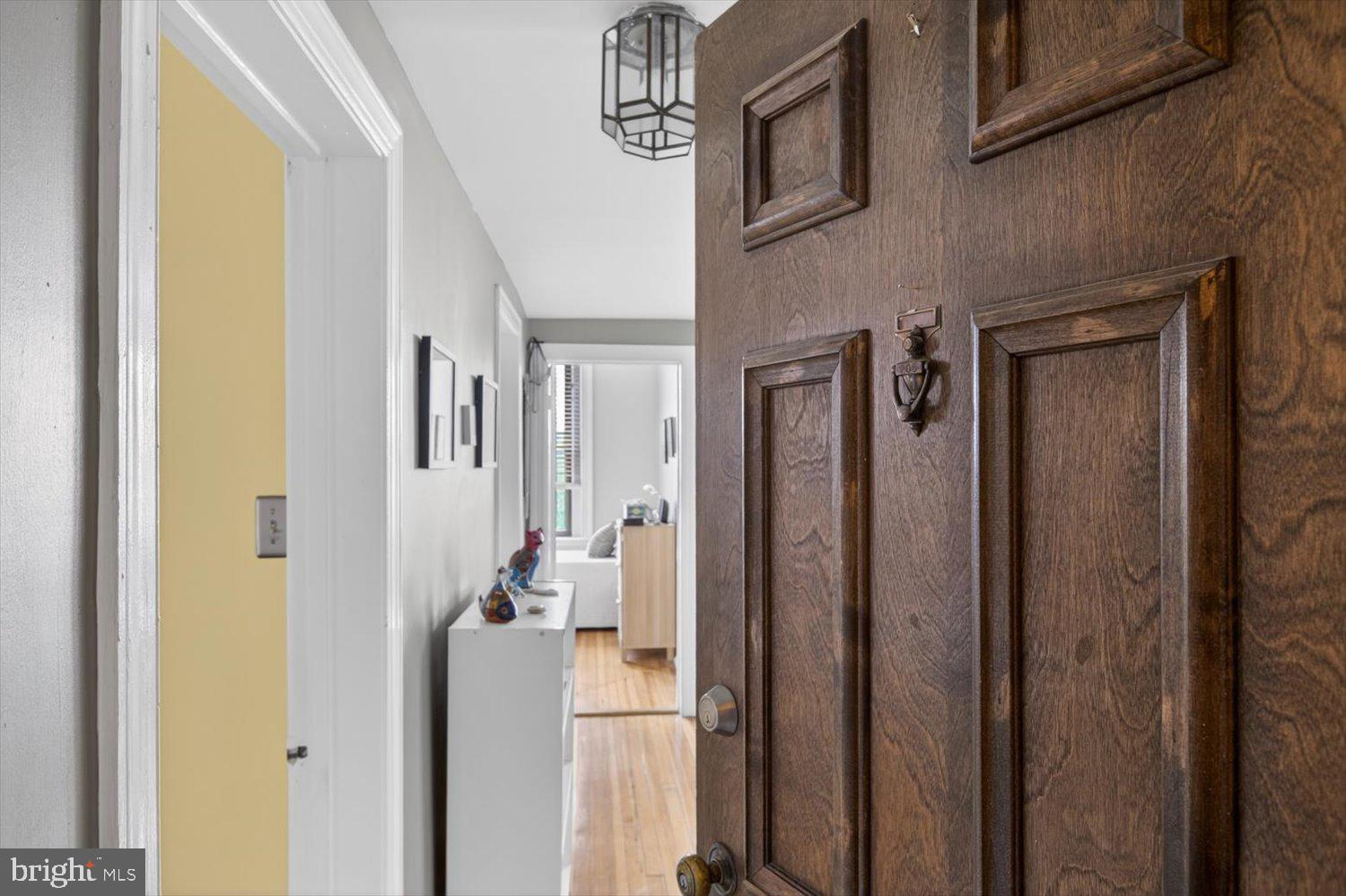 520 E Street Northeast, Unit 205 Washington, DC 20002 - Photo 4 of 23 Welcome in!