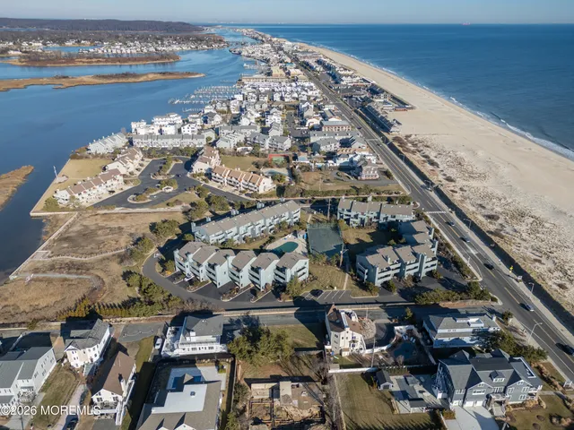 $1,499,900 | 1566 Ocean Avenue, Unit 38, Sea Bright, NJ 07760