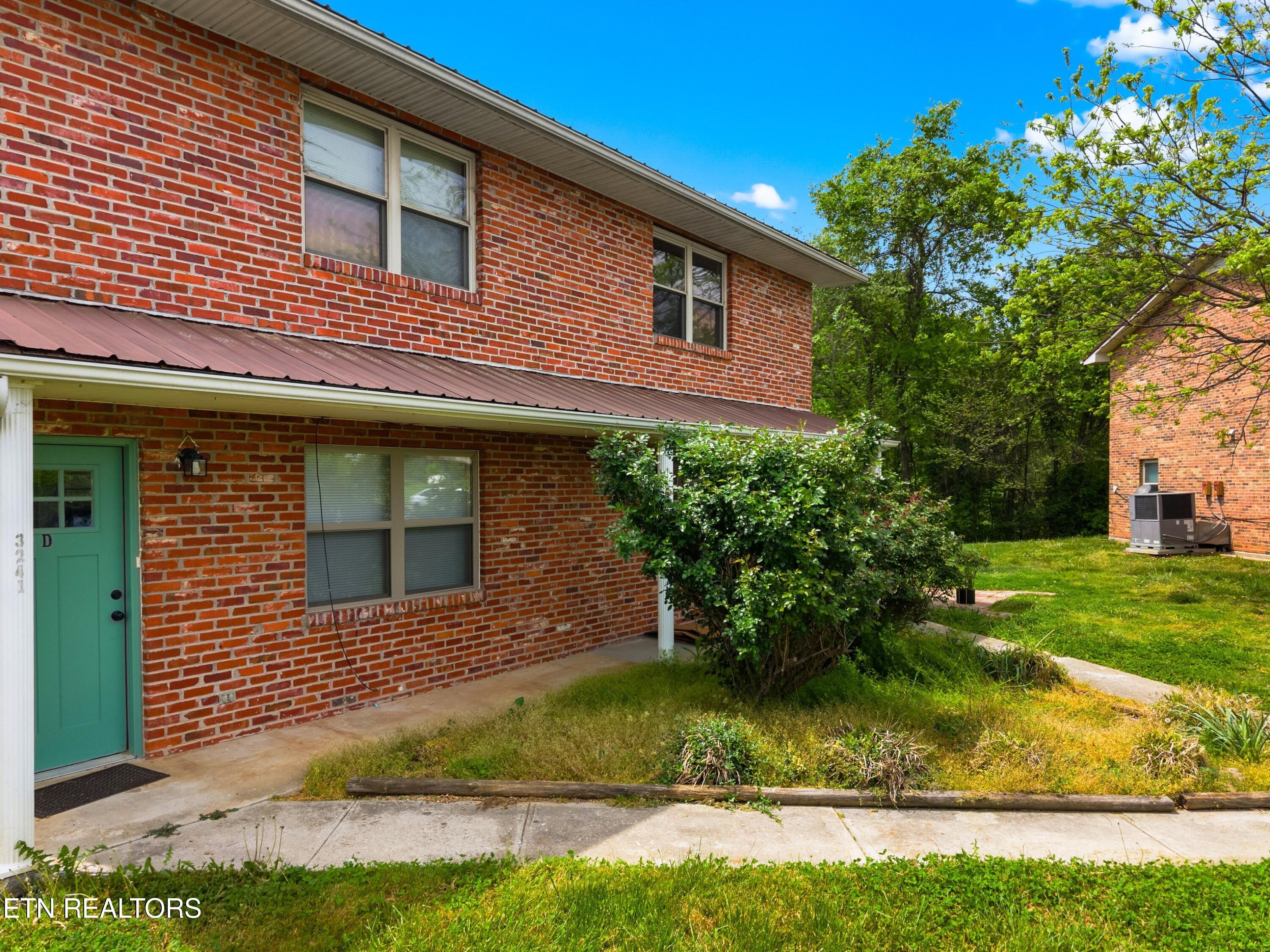 3229 Blue Springs Road Strawberry Plains, TN 37871 - Photo 15 of 57 035-3229BlueSpringsRoad-StrawberryPlains