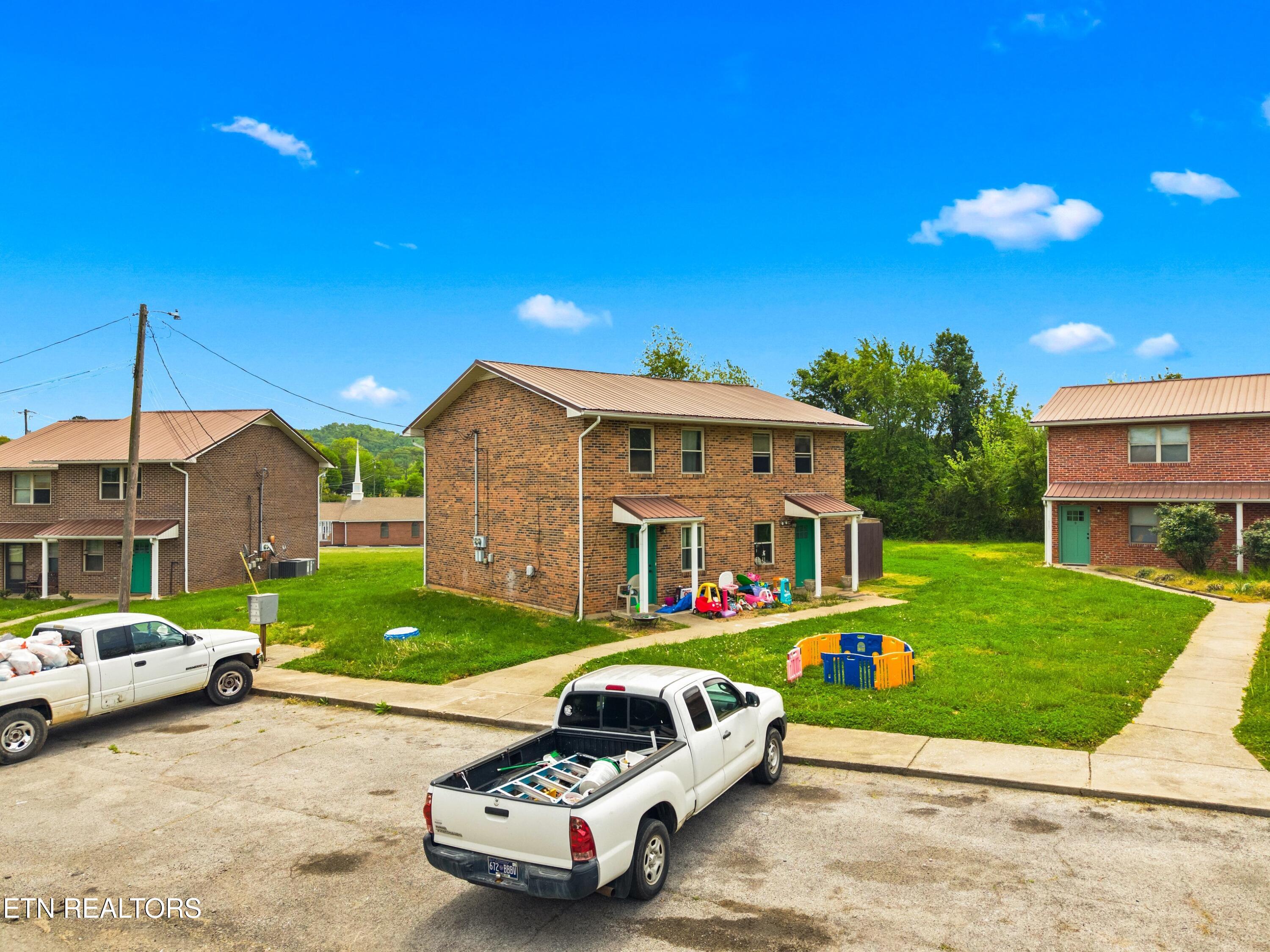 3229 Blue Springs Road Strawberry Plains, TN 37871 - Photo 19 of 57 013-3229BlueSpringsRoad-StrawberryPlains