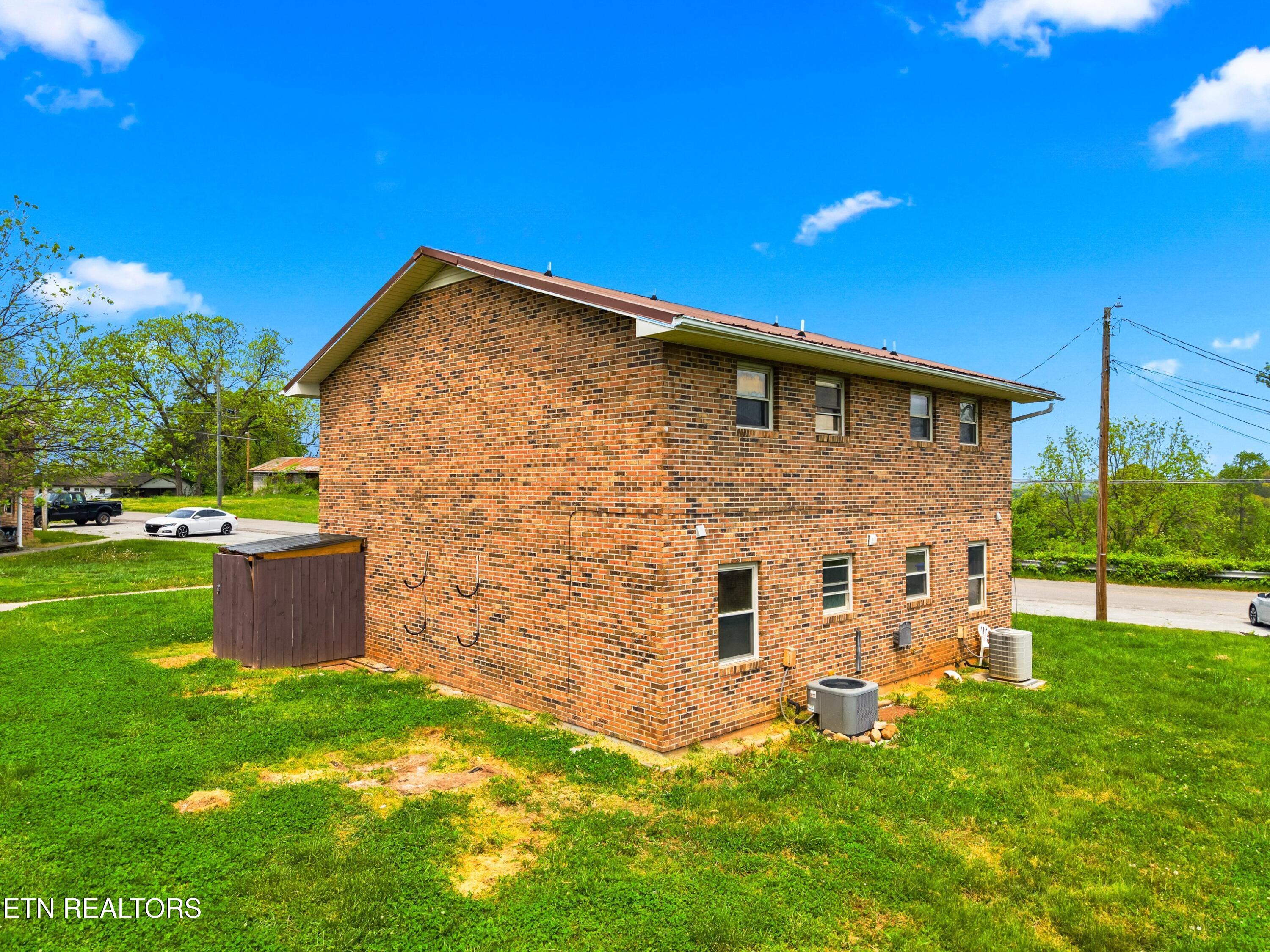3229 Blue Springs Road Strawberry Plains, TN 37871 - Photo 21 of 57 019-3229BlueSpringsRoad-StrawberryPlains