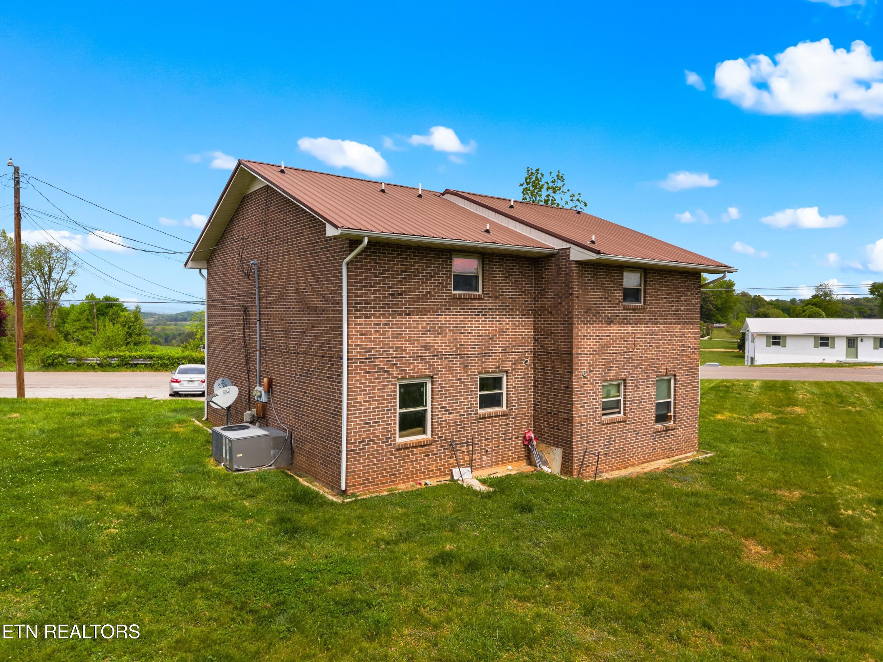 3229 Blue Springs Road Strawberry Plains, TN 37871 - Photo 25 of 57 024-3229BlueSpringsRoad-StrawberryPlains
