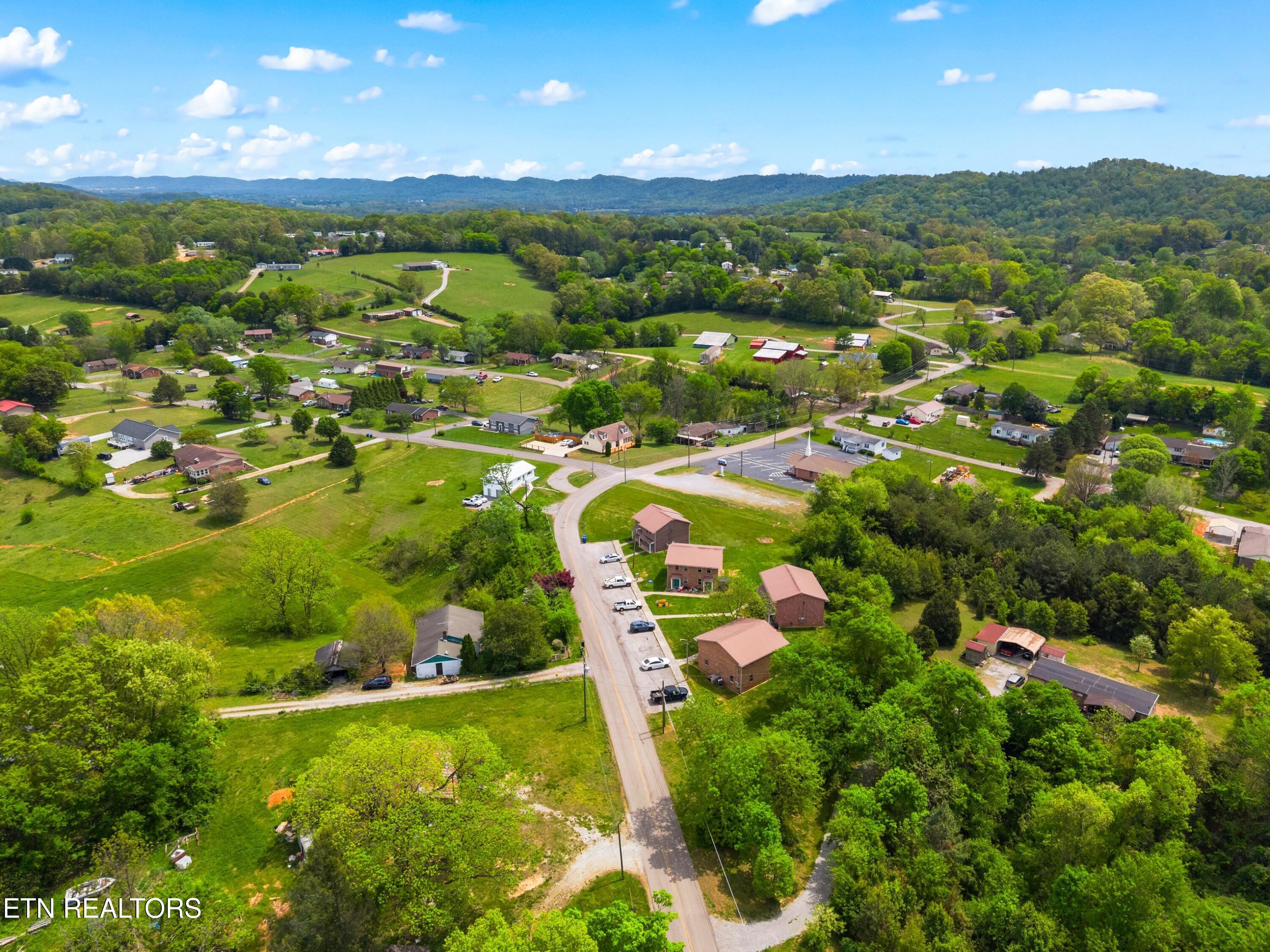 3229 Blue Springs Road Strawberry Plains, TN 37871 - Photo 30 of 57 027-3229BlueSpringsRoad-StrawberryPlains