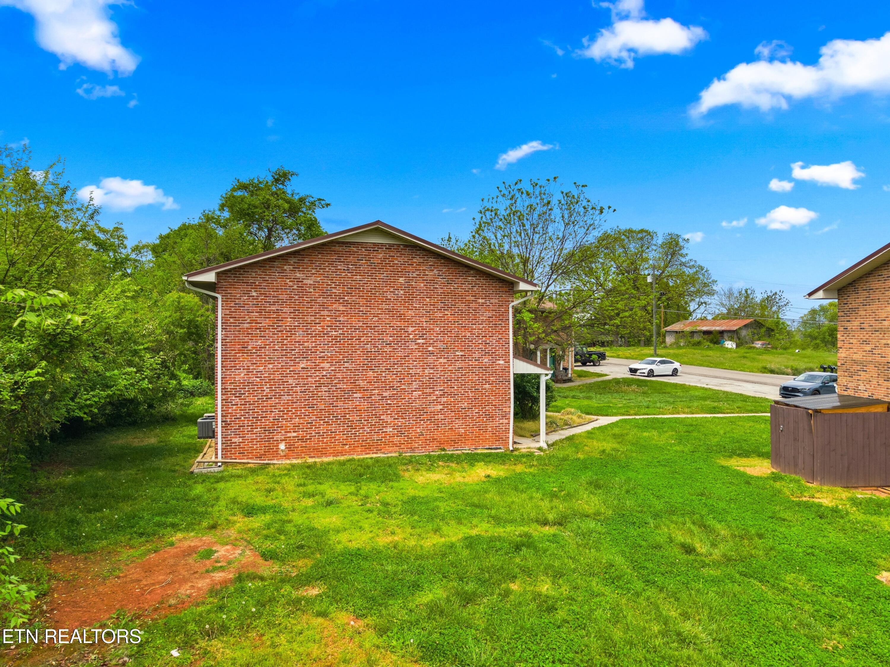 3229 Blue Springs Road Strawberry Plains, TN 37871 - Photo 32 of 57 010-3229BlueSpringsRoad-StrawberryPlains