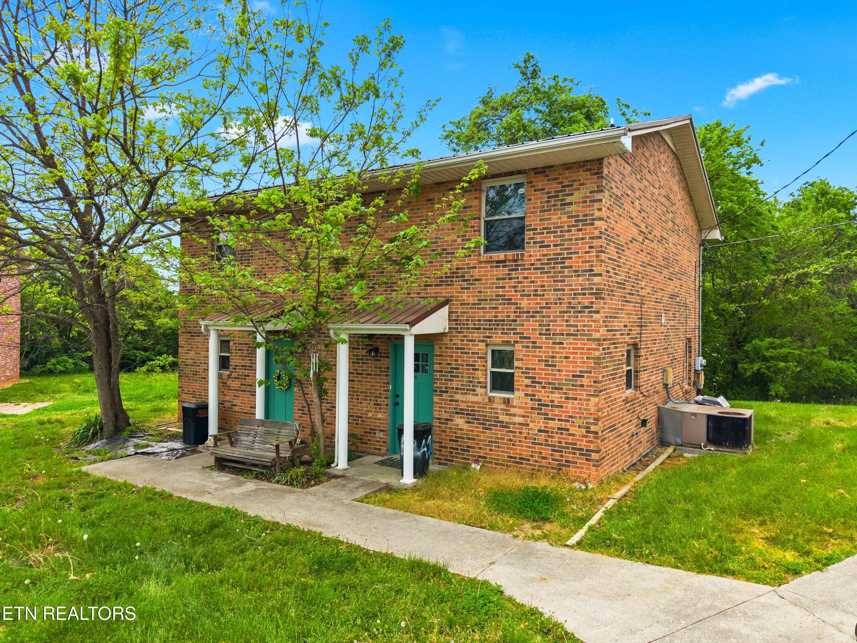 3229 Blue Springs Road Strawberry Plains, TN 37871 - Photo 4 of 57 003-3229BlueSpringsRoad-StrawberryPlains