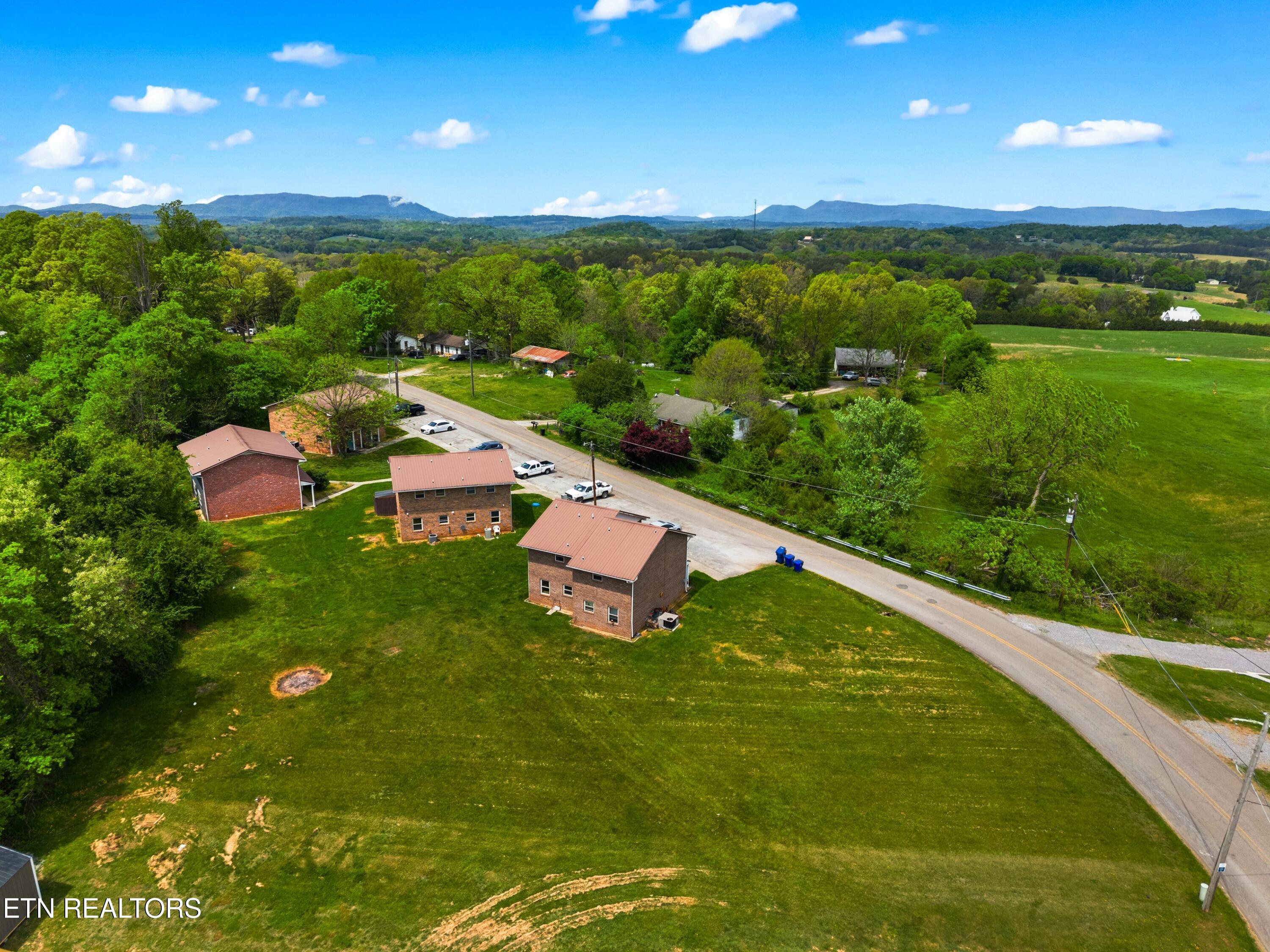 3229 Blue Springs Road Strawberry Plains, TN 37871 - Photo 7 of 57 033-3229BlueSpringsRoad-StrawberryPlains
