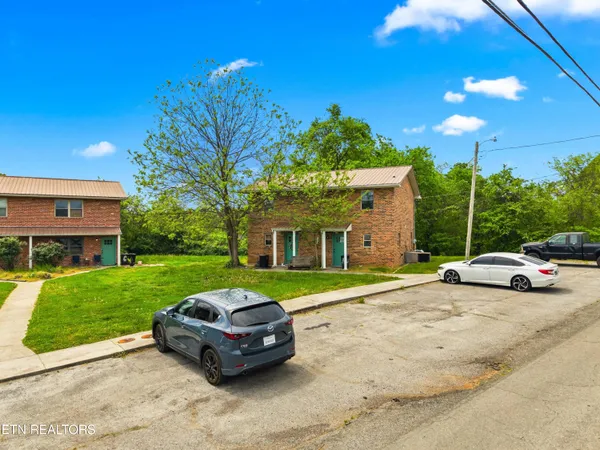 $1,250,000 | 3229 Blue Springs Road, Strawberry Plains, TN 37871