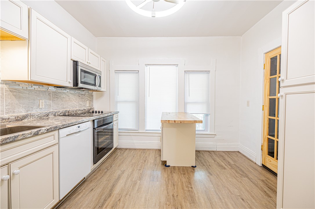 54-56 Fort Hill Terrace Rochester, NY 14620 - Photo 26 of 46