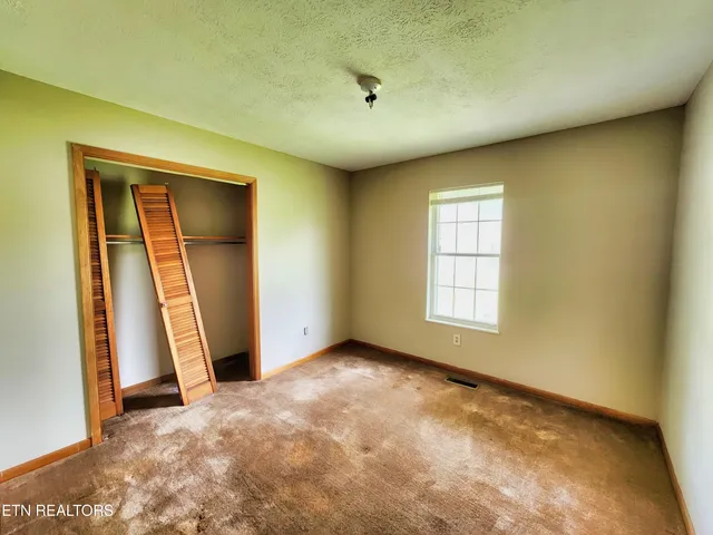 $224,900 | 232 Kimberly Road, La Follette, TN 37766