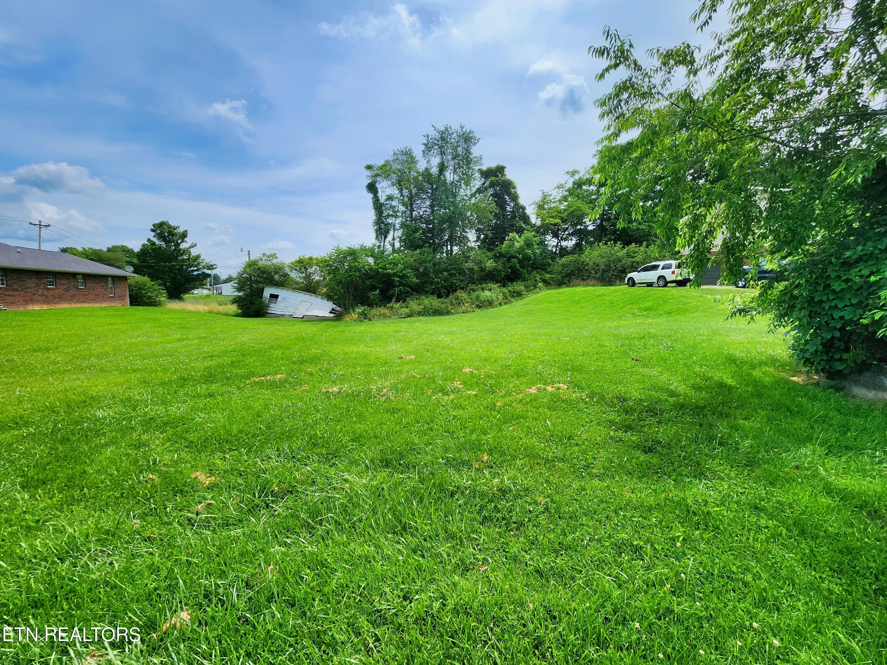 232 Kimberly Road La Follette, TN 37766 - Photo 23 of 24 20250609_112311 (1)