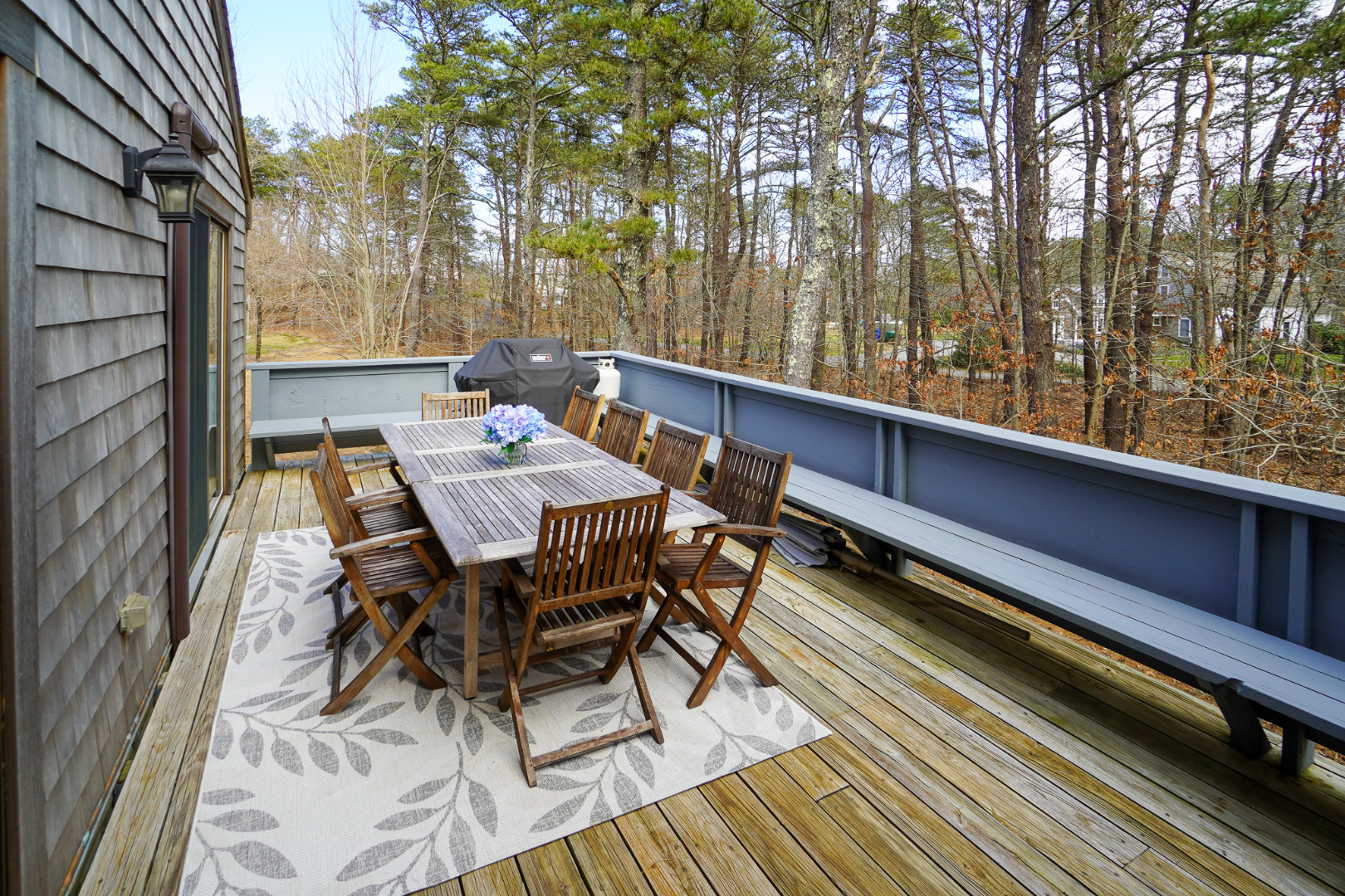4 Quail Run Road, Unit 14 Oak Bluffs, MA 02557 - Photo 9 of 29 Perfect for entertaining and relaxing