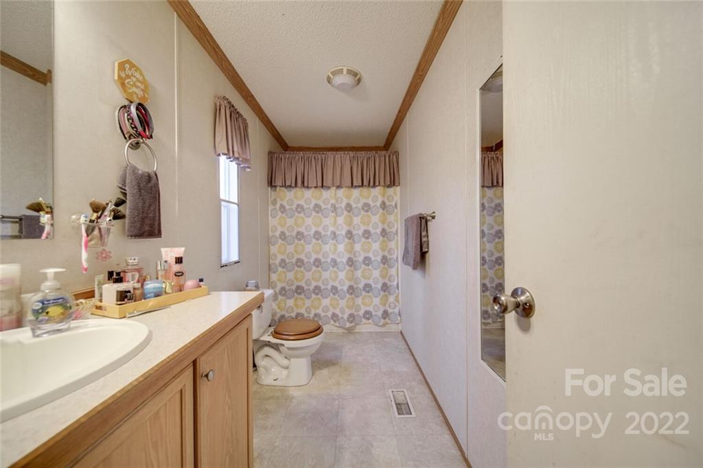 158 Smith Valley Road Sharon, SC 29742 - Photo 16 of 41